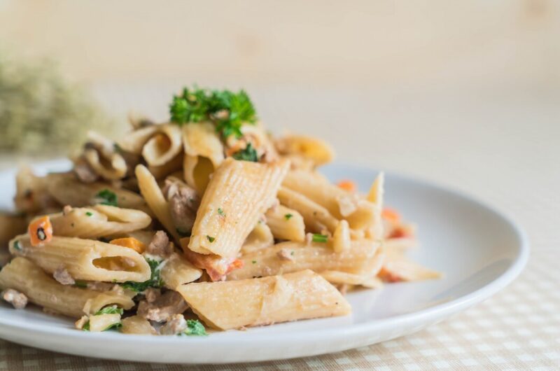 Creamy Garlic Mushroom Pasta